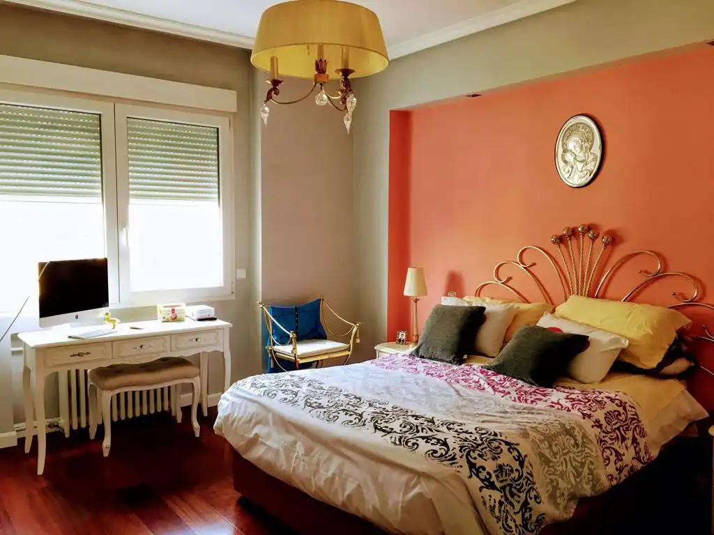 Schlafzimmer von Wohnung zur Miete in Madrid mit Klimaanlage, Heizung und Parkett