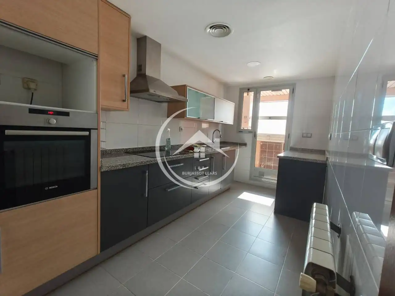 Cocina de Piso en venta en Burjassot con Aire acondicionado, Calefacción y Parquet