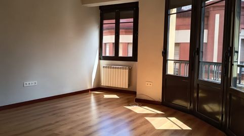 Foto 5 de Pis de lloguer a Cl Casimiro Velasco, Barrio del Centro, Gijón