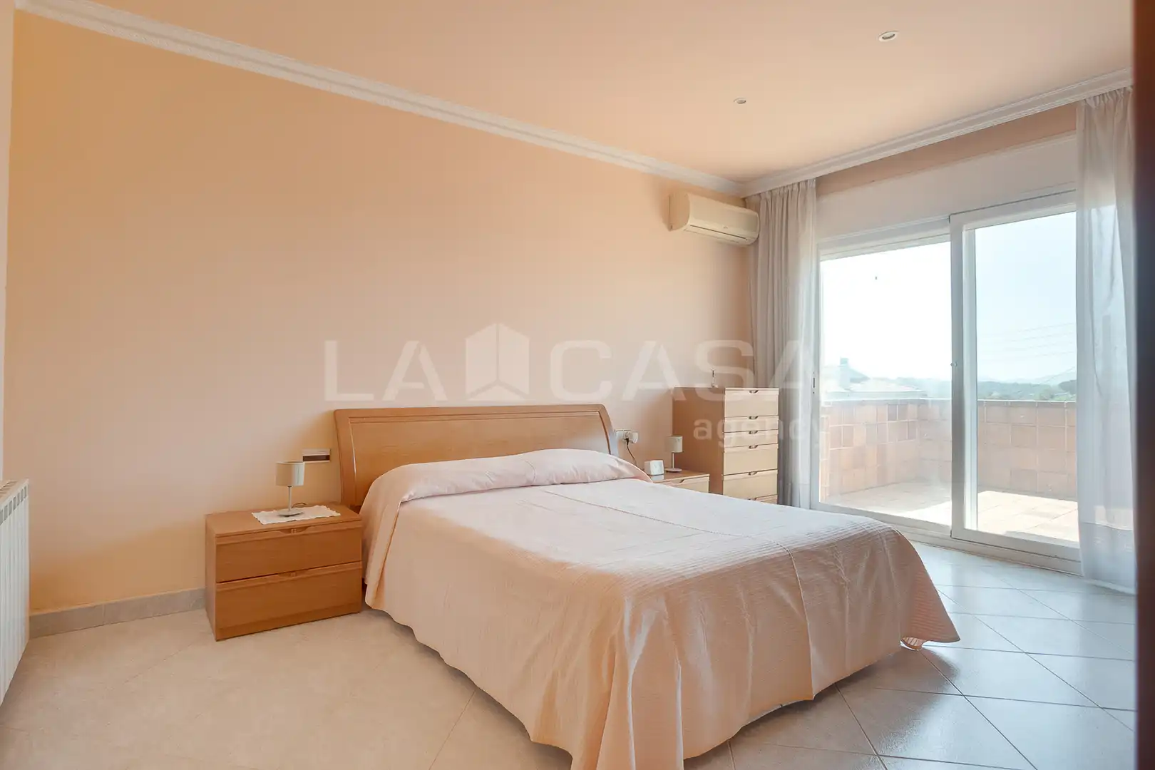 Casa pareada con terraza en venta en Carrer Àngel Guimerà, imagen 53