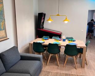 Dining room of Flat to share in  Lleida Capital  with Air Conditioner, Heating and Parquet flooring