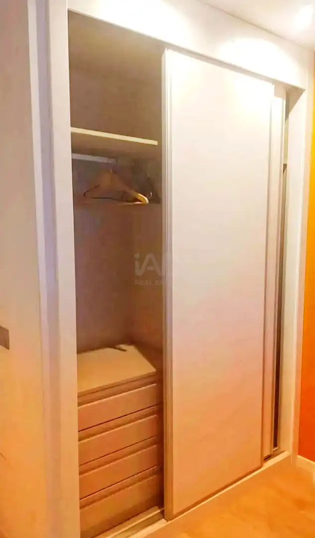 Piso en venta en Oviedo  con Calefacción y Piscina