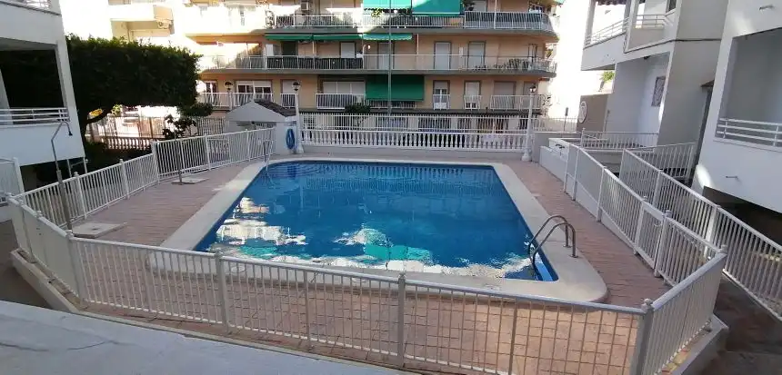 Piscina de Pis en venda en Santa Pola amb Aire condicionat, Terrassa i Traster