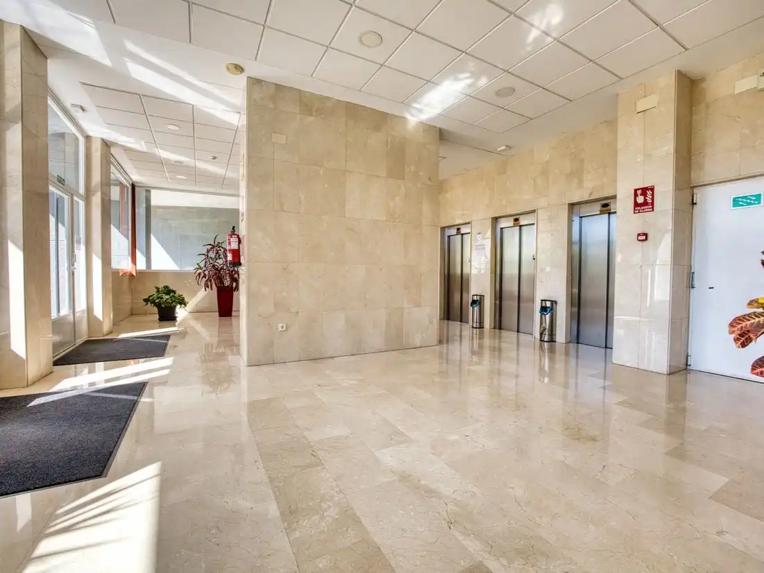 Apartamento con piscina en venta en Avenida del Municipi 12, imagen 37