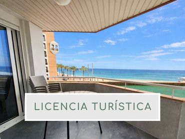 Appartement compact avec ascenseur à vendre à josep Tarradelles