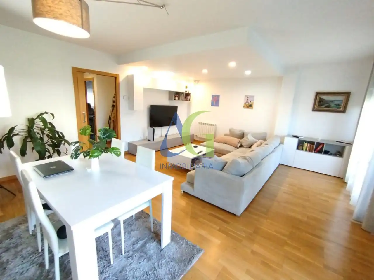 Living room of Houses for sale in San Andrés del Rabanedo  with Heating, Terrace and Storage room