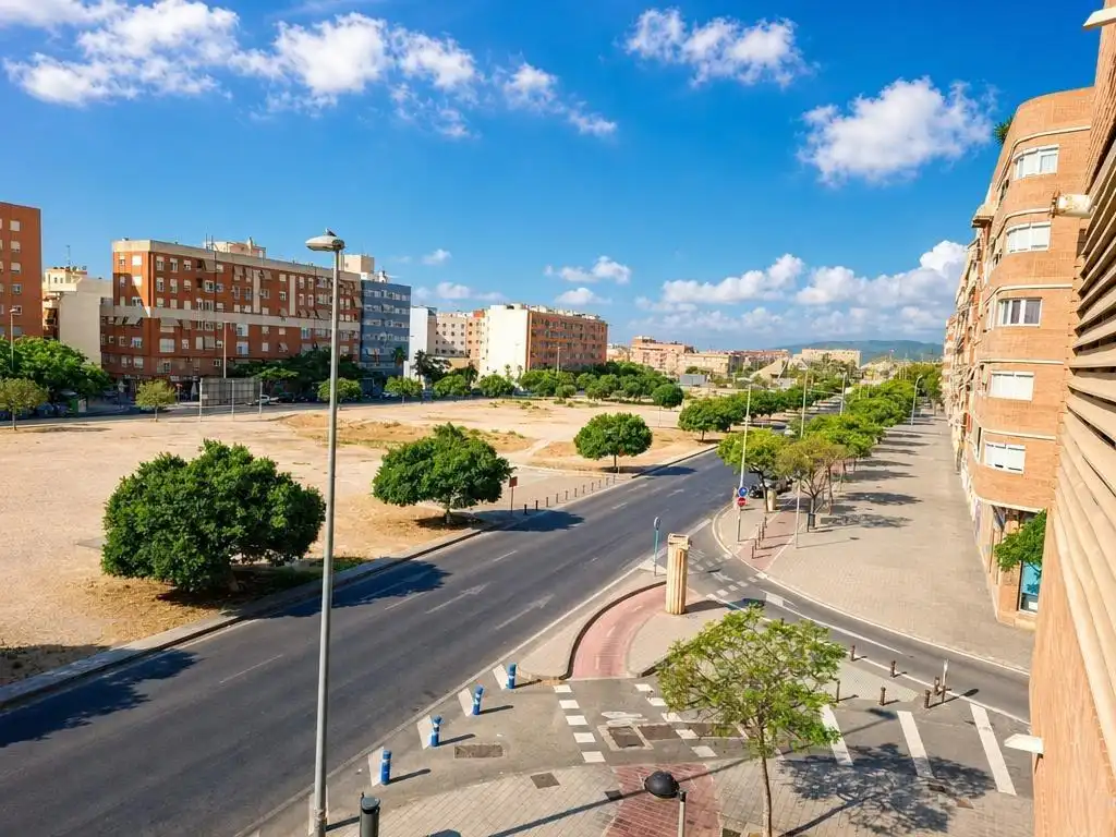 Vista exterior de Piso en venta en Alicante / Alacant con Aire acondicionado, Calefacción y Trastero