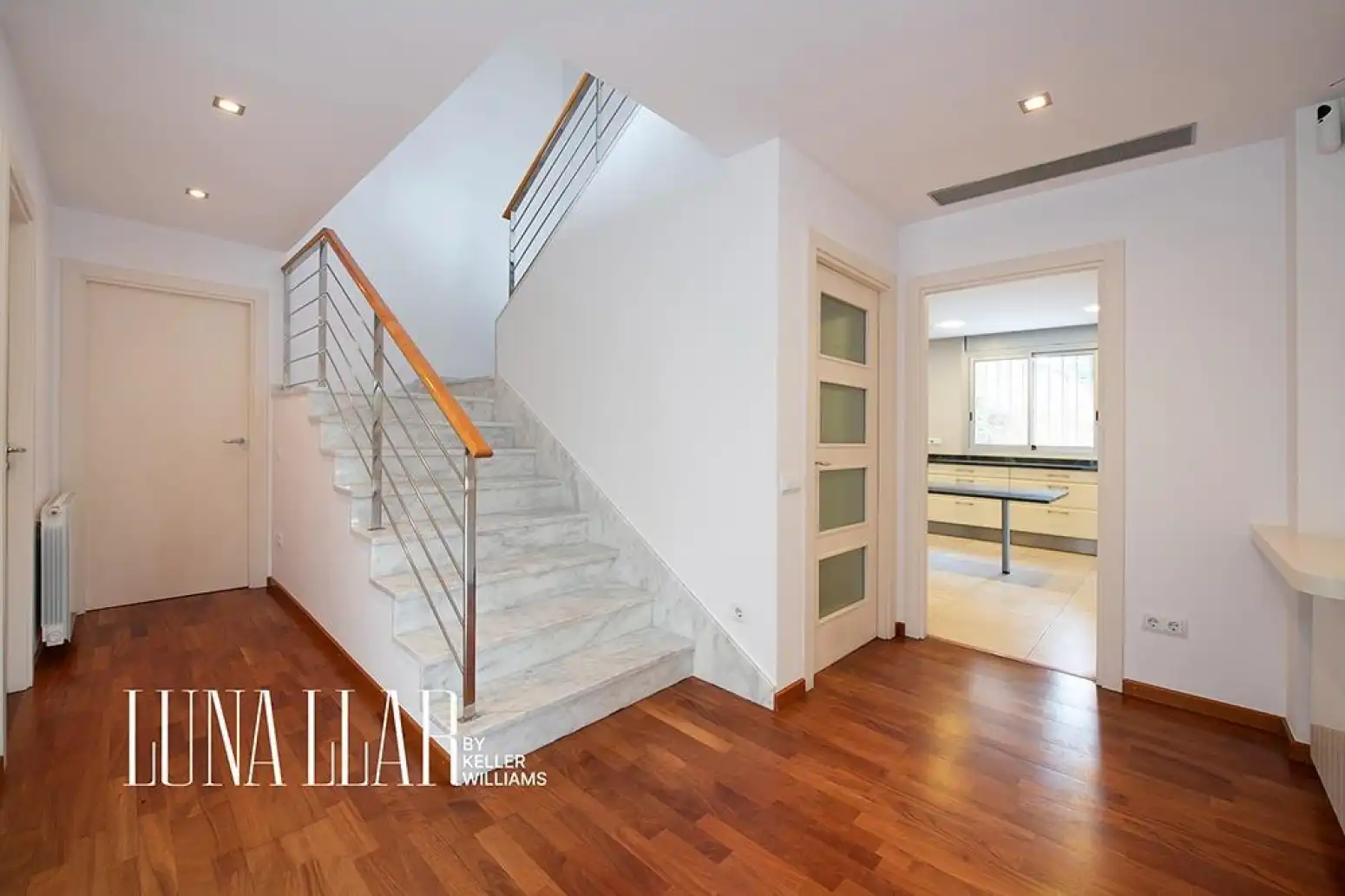 Houses for sale in Castelldefels  with Air Conditioner, Heating and Parquet flooring