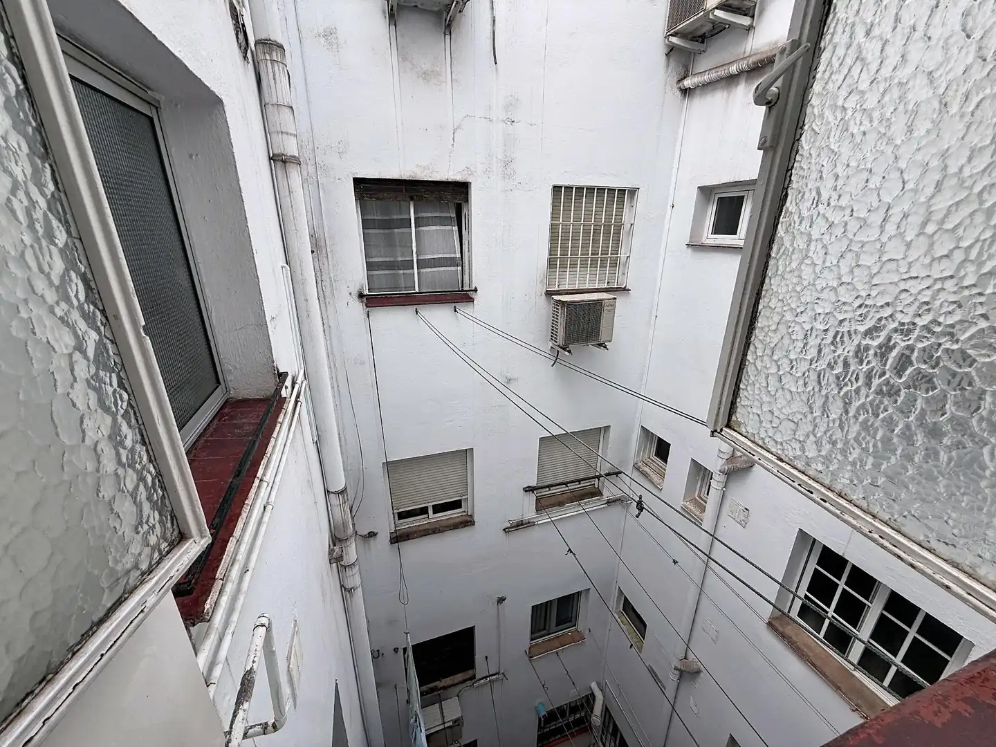 Exterior view of Flat for sale in Sevilla  with Air Conditioner, Terrace and Furnished