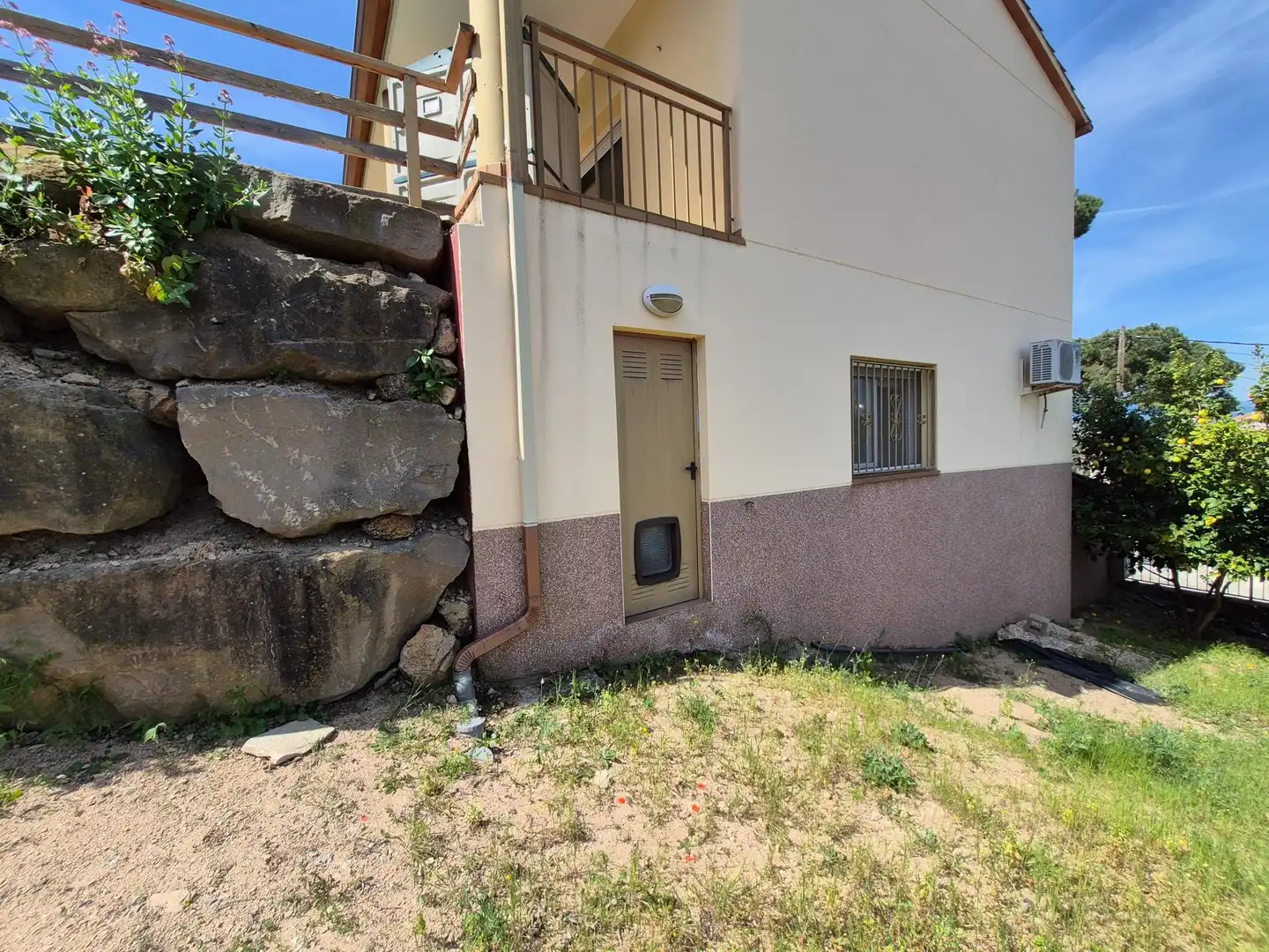 Vista exterior de Casa o xalet en venda en Tordera amb Aire condicionat, Calefacció i Terrassa