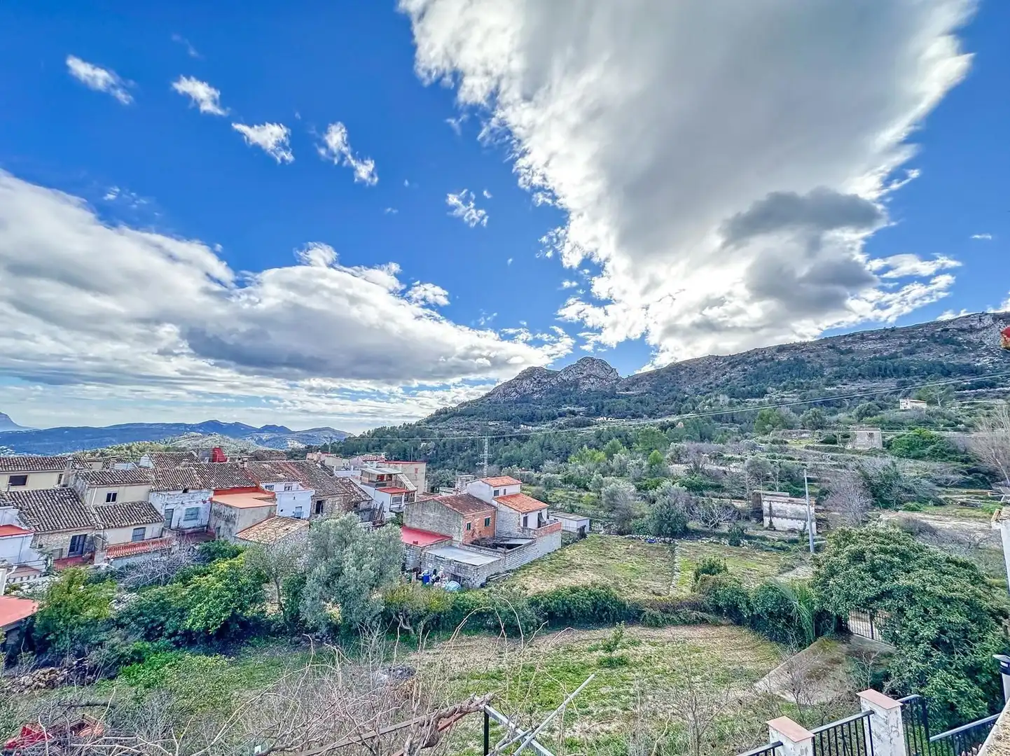 Vista exterior de Finca rústica en venta en La Vall de Laguar con Calefacción y Terraza