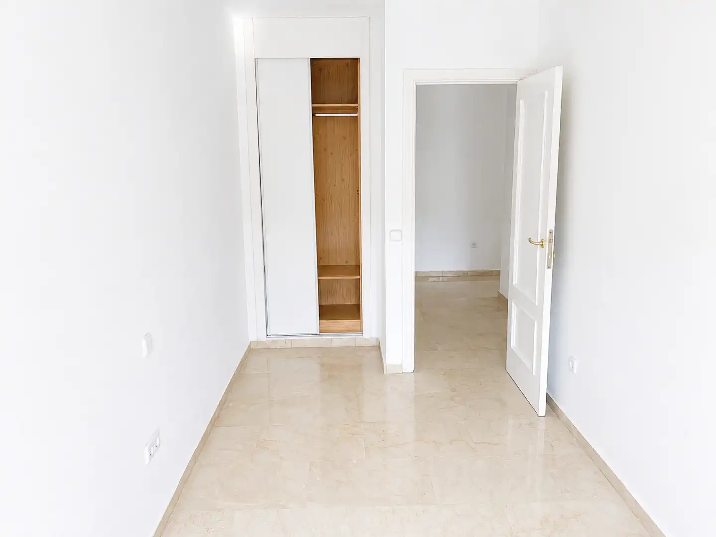 Piso de alquiler en Las Rozas de Madrid con Aire acondicionado, Calefacción y Terraza
