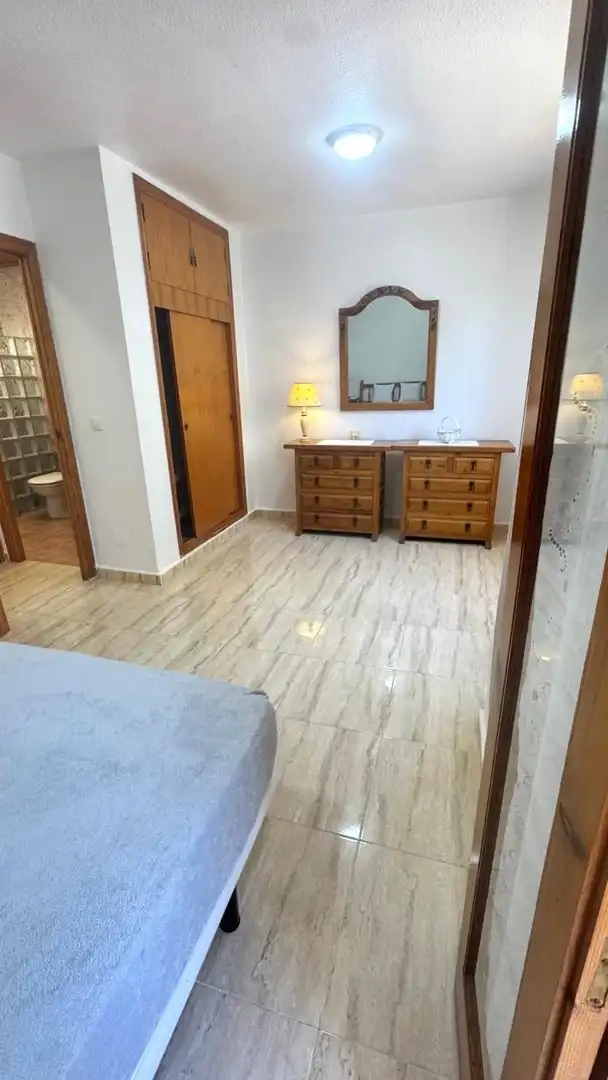Dormitori de Casa adosada en venda en Orihuela amb Jardí privat, Terrassa i Traster