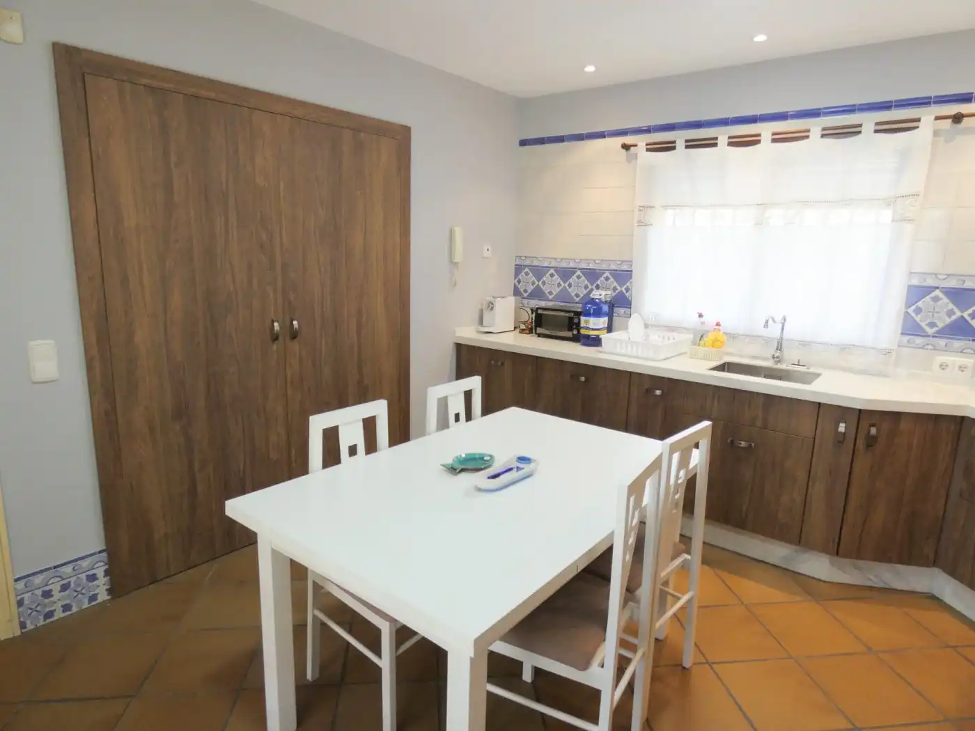 Kitchen of Houses for sale in Chiclana de la Frontera  with Air Conditioner, Private garden and Terrace