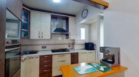 Foto 5 de Piso en venta en Creu de Barberà, Barcelona