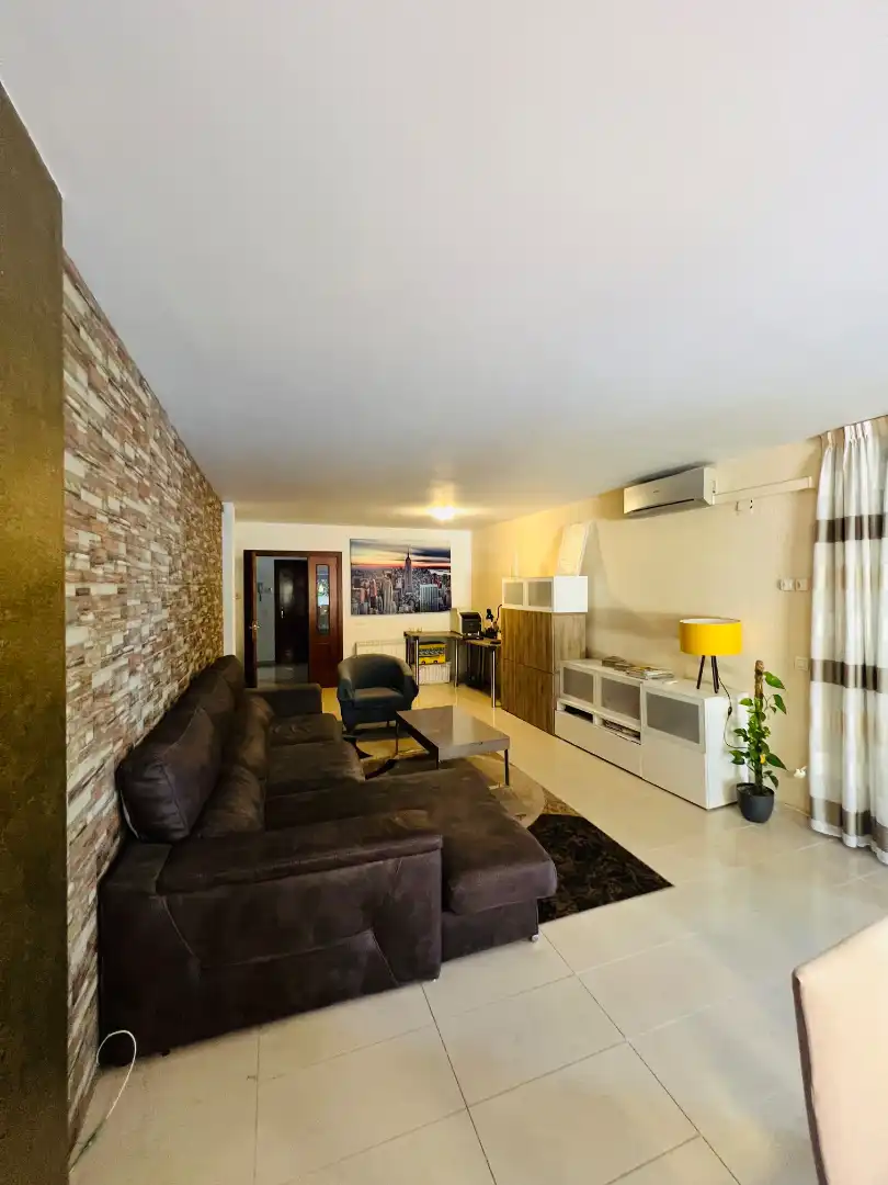 Sala de estar de Piso en venta en Salou con Aire acondicionado, Calefacción y Jardín privado