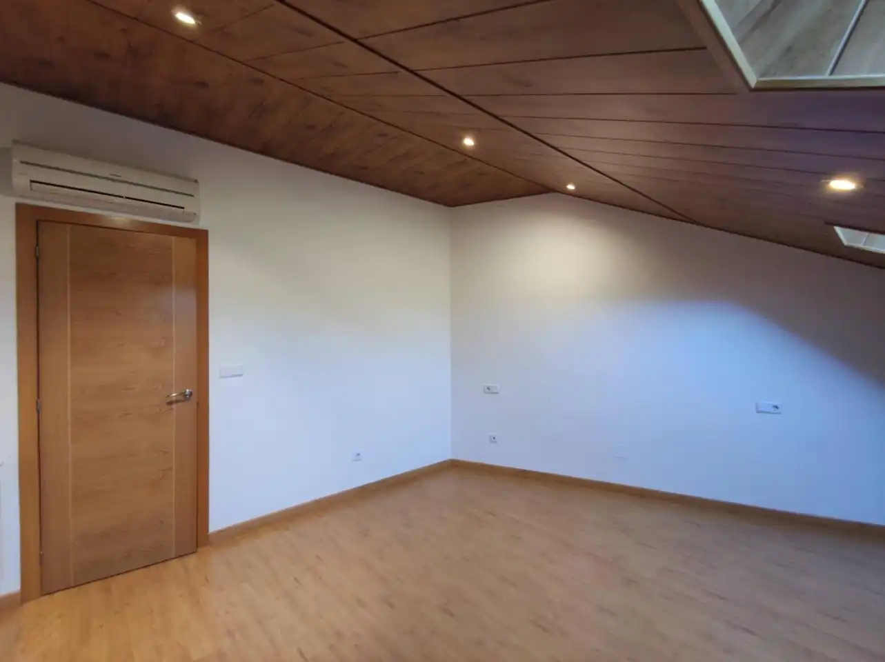Flat for sale in Ponferrada  with Air Conditioner and Storage room