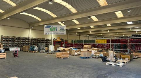 Foto 2 von Fabrikhallen zum Verkauf in C/ Galiana 6, Pina de Ebro, Zaragoza