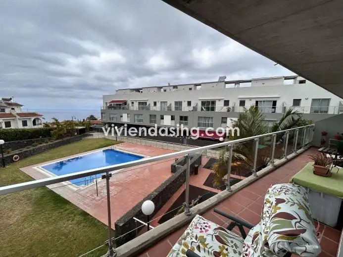 Flat for sale in Calle la Gorvorana, Longuera - Toscal
