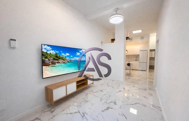 Piso en Venta en Pasaje Transversal Caracas en Tristán - García Escámez - Somosierra