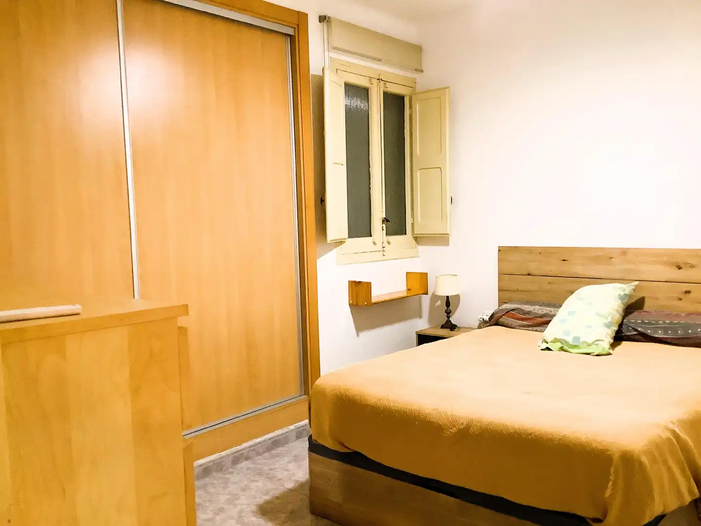 Bedroom of Ground floor for sale in El Masnou  with Air Conditioner, Heating and Storage room