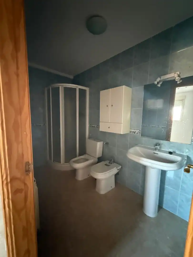 Bathroom of Flat for sale in El Tiemblo   with Air Conditioner, Heating and Terrace