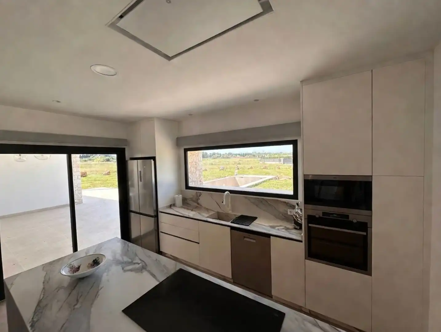 Cocina de Casa o chalet de alquiler en Muro con Aire acondicionado, Calefacción y Jardín privado