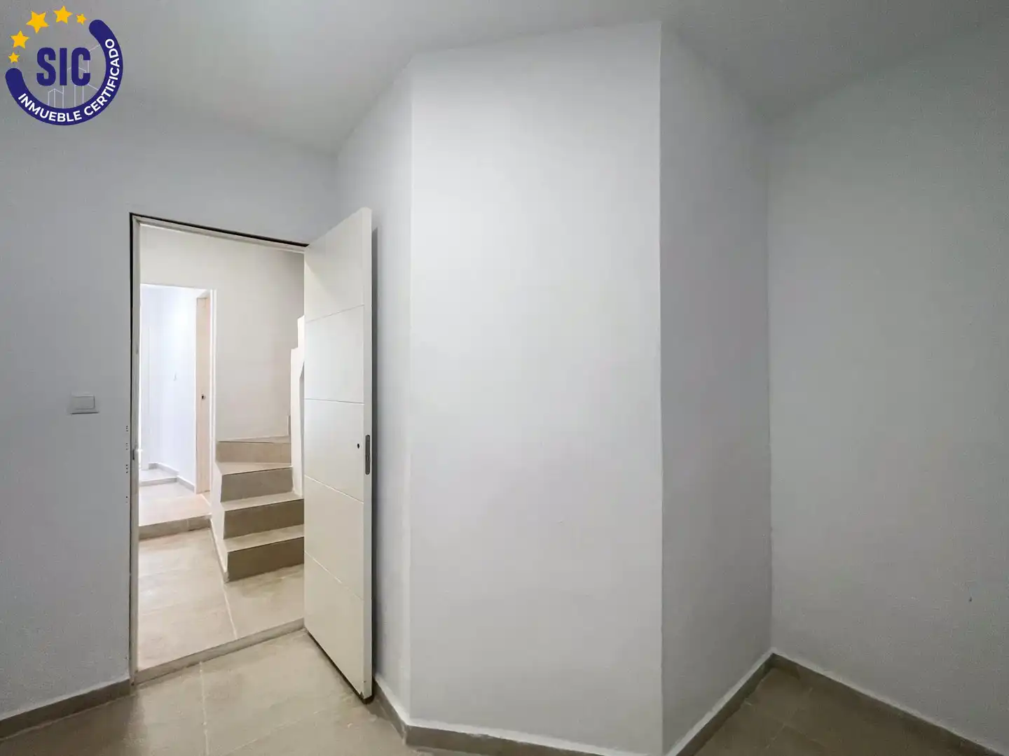 Casa o xalet en venda en Requena amb Balcó