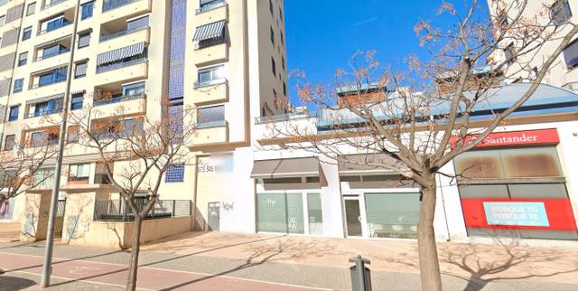Local comercial en Venta en Avenida del Doctor Jiménez Díaz, 5 en Paus - Poligono San Blas