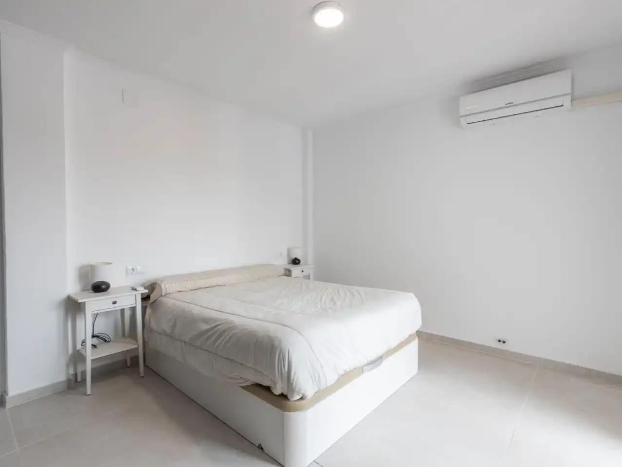 Dormitori de Casa o xalet en venda en Cájar amb Aire condicionat i Balcó