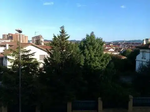 Vista exterior de Dúplex en venta en Gijón 