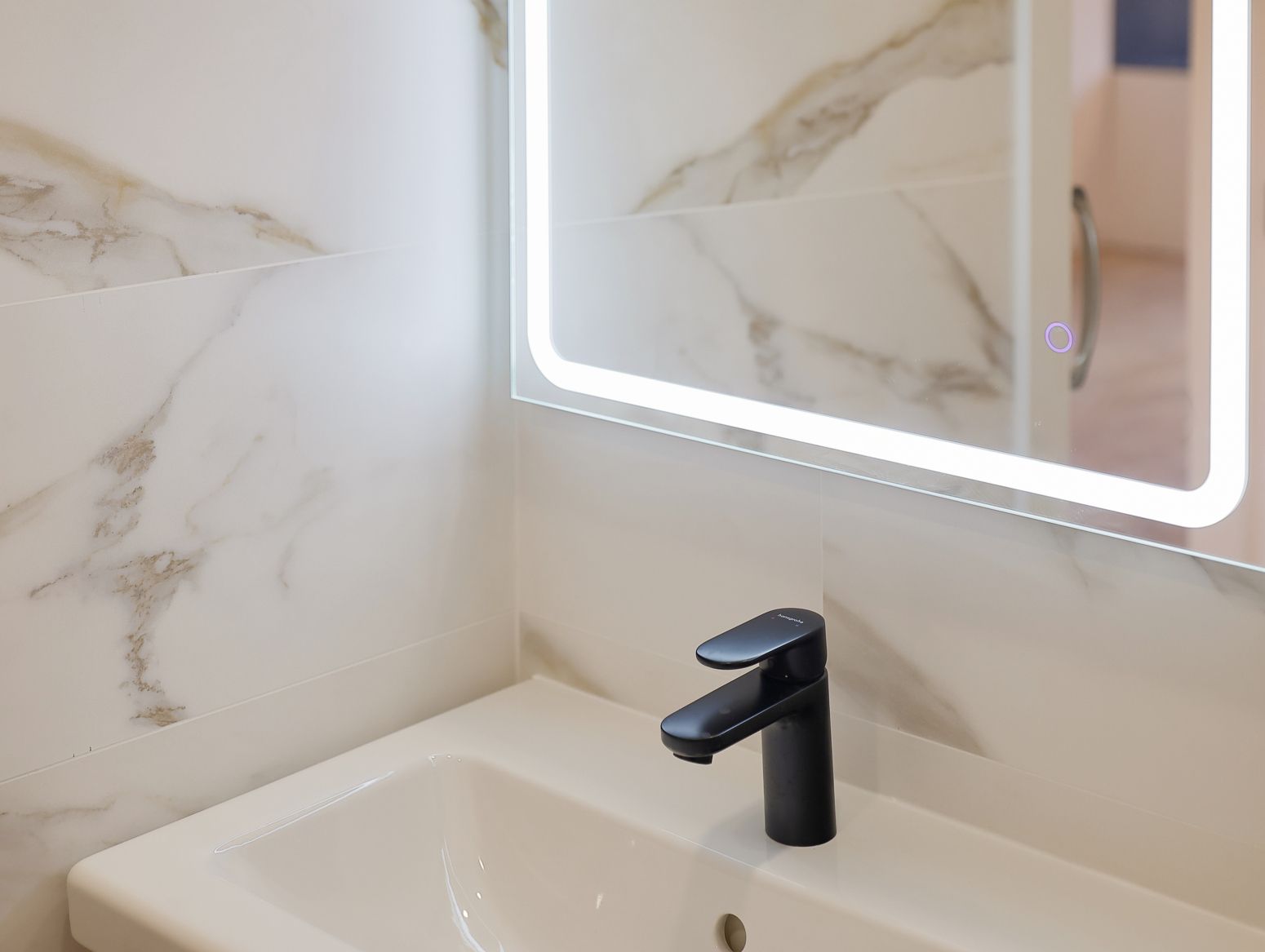 Bathroom of Flat for sale in Gijón   with Heating