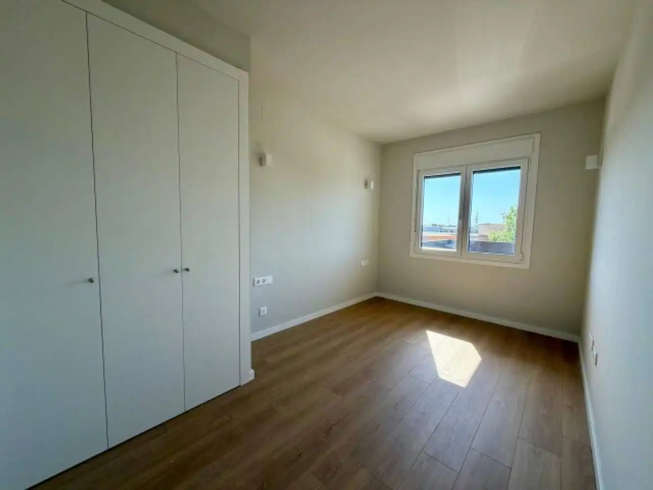 Wohnung zur Miete in Avenida Jaume I, Sant Pere Nord