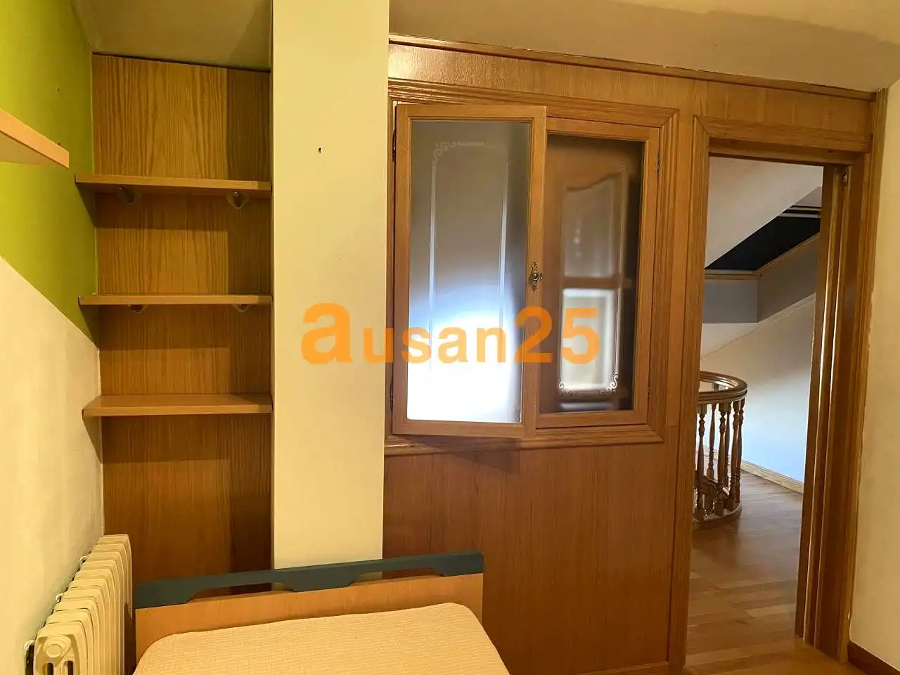 Dormitori de Dúplex de lloguer en Aranda de Duero amb Calefacció, Parquet i Moblat