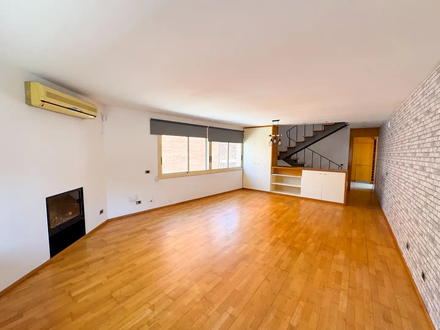Sala de estar de Casa o chalet en venta en Sentmenat con Aire acondicionado, Calefacción y Parquet