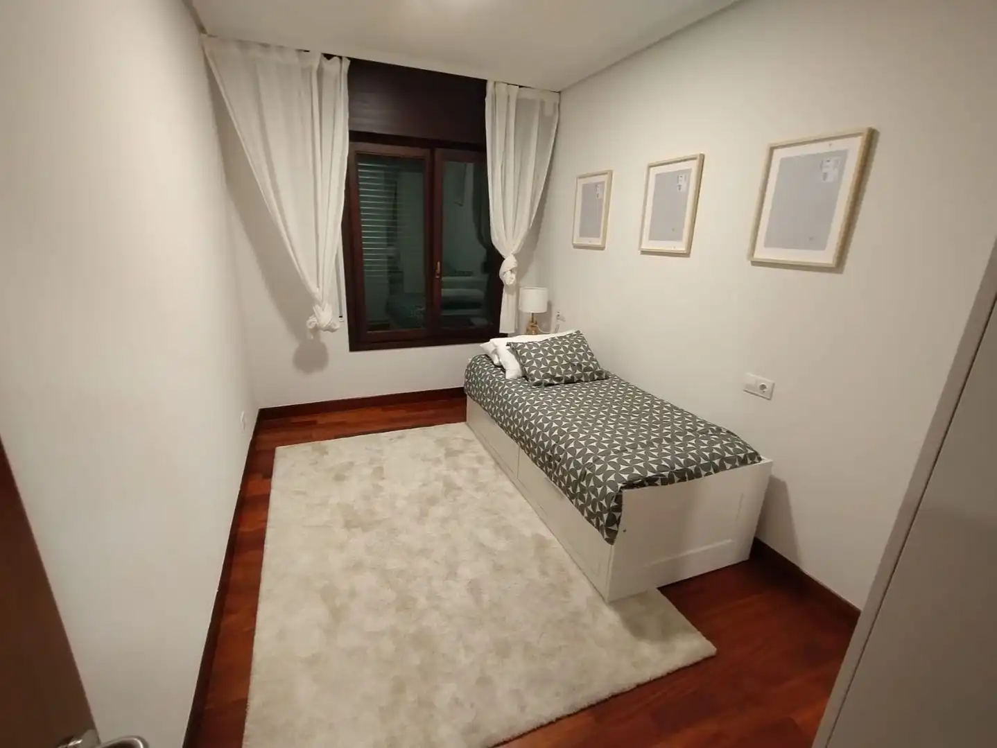 Dormitori de Pis en venda en Eibar amb Terrassa