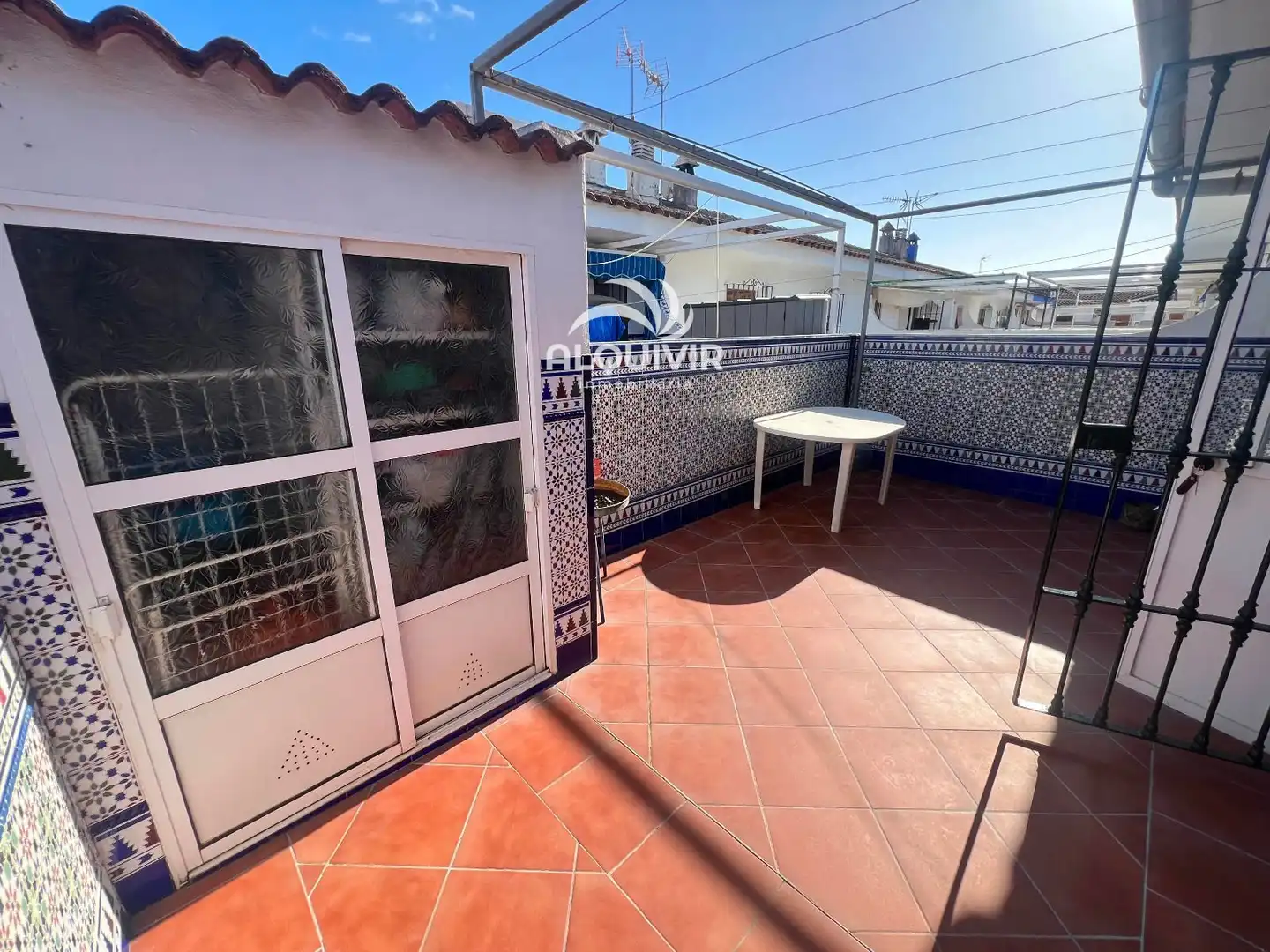 Terrassa de Casa adosada en venda en Almonte amb Terrassa, Traster i Piscina