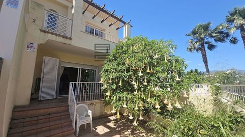 Foto 3 de Casa adosada en venta en Casco Golf, El Rosario - Ricmar, Marbella