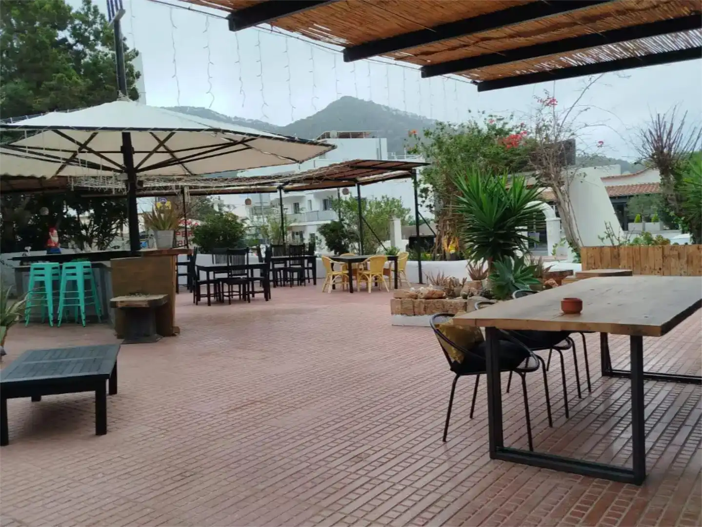Terrassa de Local en venda en Santa Eulària des Riu