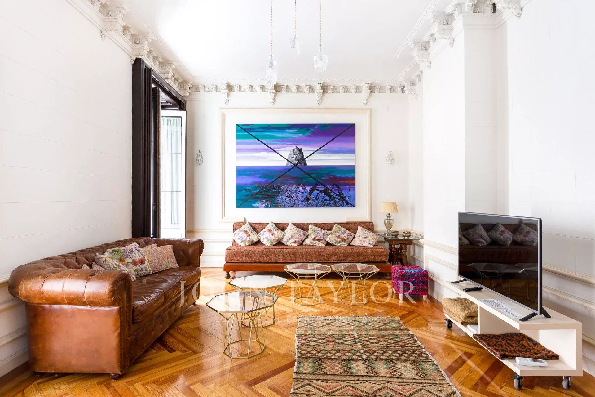 Living room of Flat for sale in  Madrid Capital  with Air Conditioner, Heating and Furnished