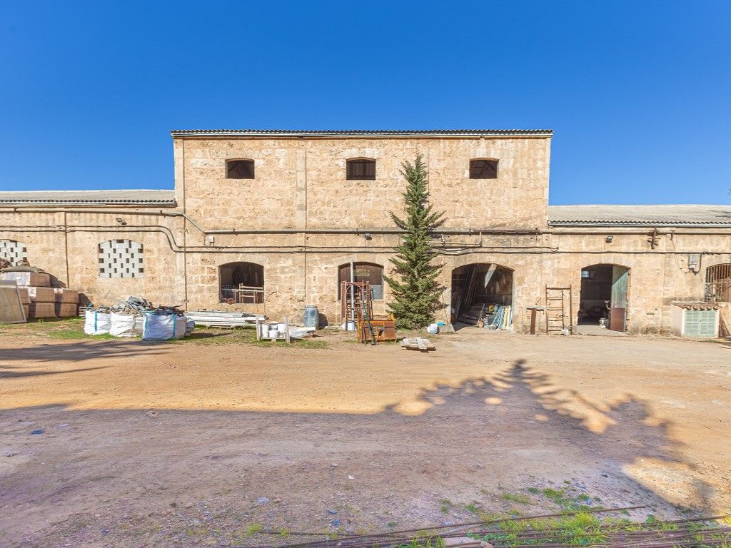 Exterior view of Country house for sale in Alaró  with Air Conditioner, Private garden and Terrace