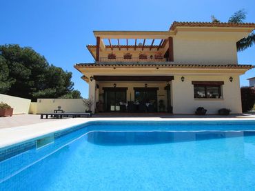 Maison avec piscine à vendre à Partida Garduix