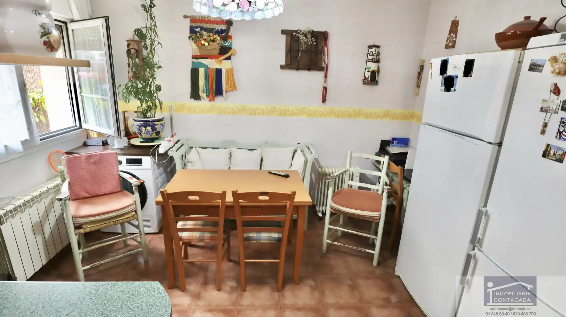 Cuina de Casa o xalet en venda en Miraflores de la Sierra amb Calefacció, Terrassa i Traster