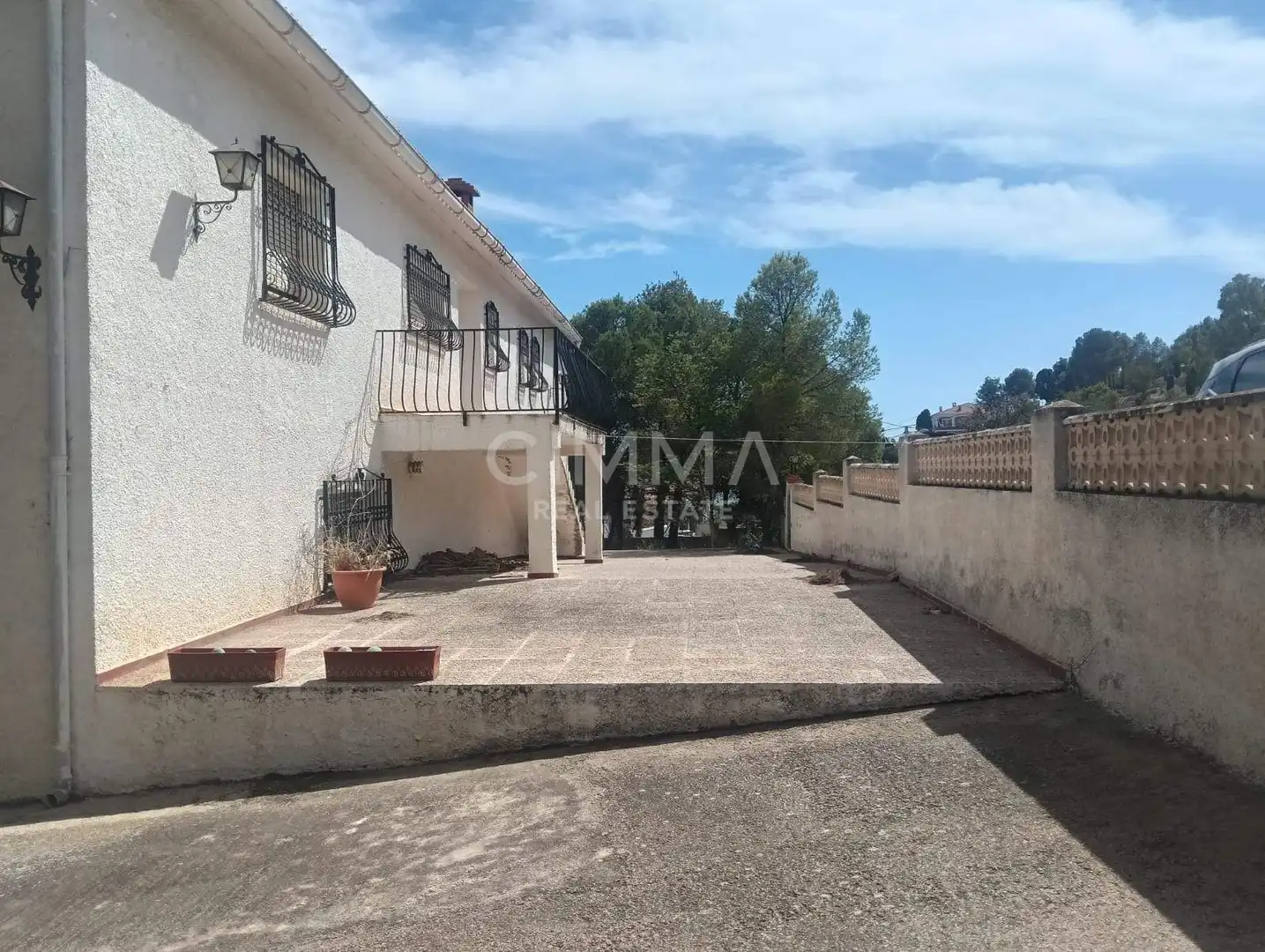Vista exterior de Casa o xalet en venda en La Nucia amb Terrassa i Traster