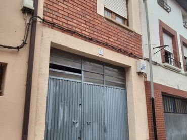 Local comercial en venda a Navarrete - EL HORNO