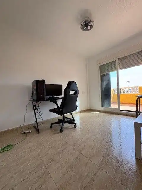 Dúplex en venta en San Pedro del Pinatar con Aire acondicionado, Calefacción y Terraza
