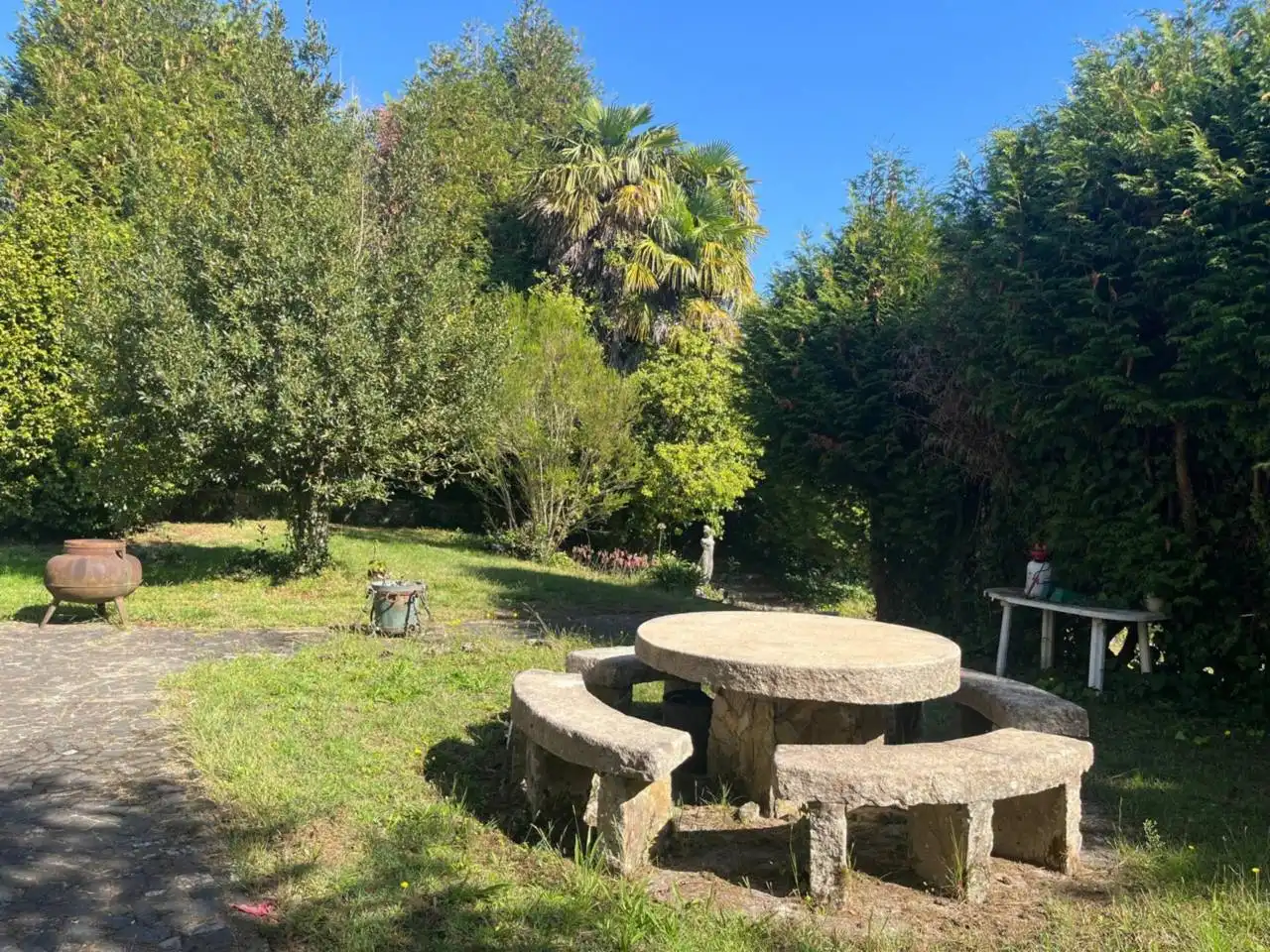 Garden of Houses for sale in Santiago de Compostela   with Heating, Private garden and Parquet flooring