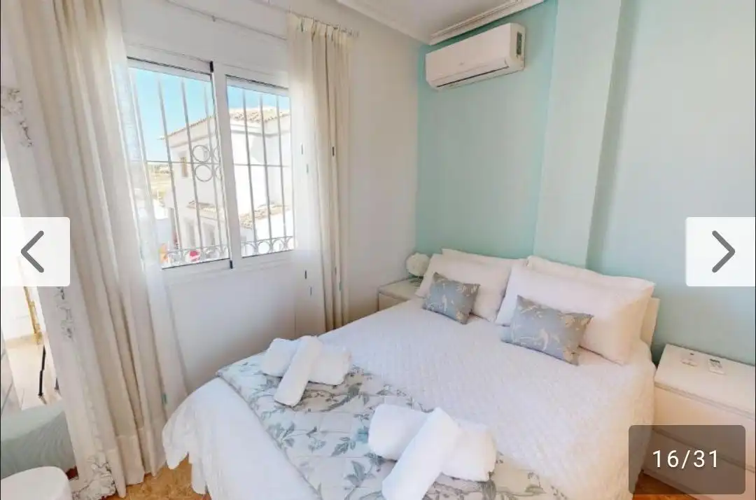 Dormitori de Casa o xalet en venda en Murcia amb Aire condicionat, Calefacció i Jardí privat