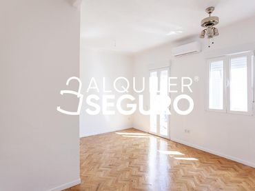 Appartamento con ascensore in affitto a de Churruca