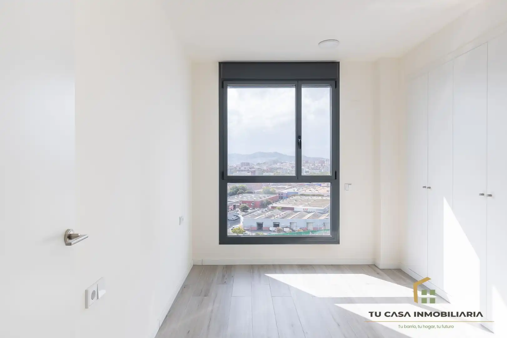 Bedroom of Attic for sale in Badalona  with Air Conditioner, Heating and Terrace